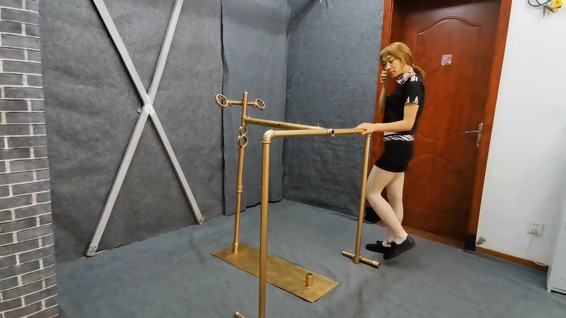 4676.mp4-2.jpg