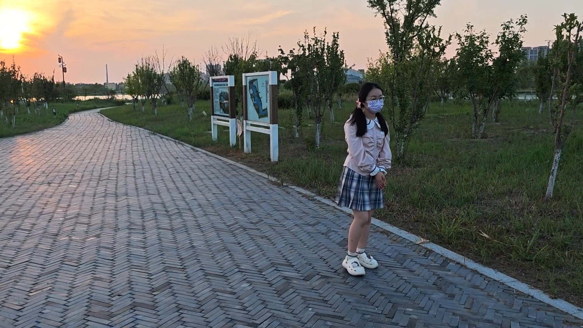 40805----.0015.jpg
