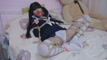 【冷与贝】双马尾白丝Jk妹子，三种震动玩具体验