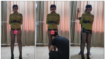 【雯莹莹】小雯调教实录3，无内漆皮裙+黑丝高跟鞋 内置TD+股绳+SP+吊颈罚站调教，仙女棒强制GC，沙发后入
