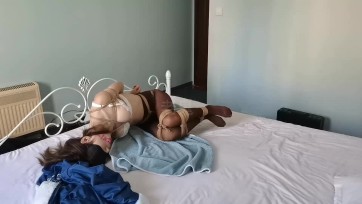 【一绳所爱】喵喵捆绑监禁过夜下【丝袜内衣/丝袜堵嘴/忍到天亮】