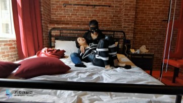 【JS】DM 黑胶衣 白绳子捆绑 [不可描述]帮强制刺激 抽搐