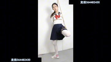 【绳舞飞扬】萍，白袜美少女服片足吊