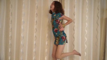 【逍遥】伴我同行丝袜美女美妙的自裁