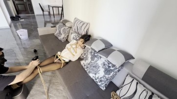 【延江艺束】黑丝小月老师的秘密被发现 真空自缚 前后驷马 花样股绳 堵嘴R胸凌辱