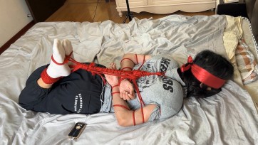 【黑魔法师】五花驷马强制固定，郊狼电击刺激 ，av棒子一直不停顿刺激