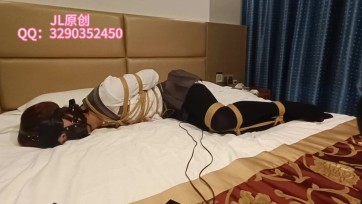 【JLkk】新模特黑丝水手服伪娘的直臂紧缚，罚站，强制，电击等