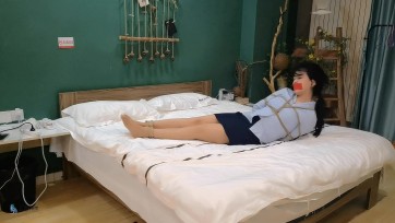 【JS】【梦琪】《脱困4》美女遭遇入室抢劫捆绑堵嘴，挣脱自救