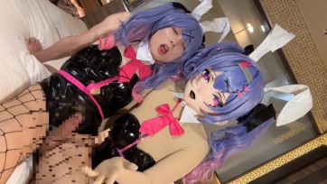 【zentai】女装子レイヤーが着ぐるみに痴女られ！顔面騎乗、騎乗位、手コキされアヘ顔ダブルピースで無様射精してしまう【初音ミク/ラビットホール】