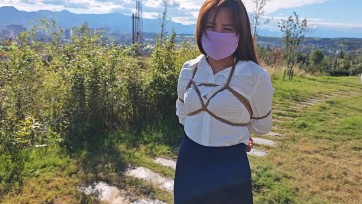 【山水原创】女m职业装户外捆绑露出