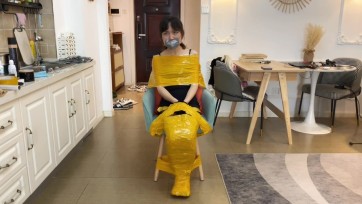 【默示录】小星的接受度比较高，丝袜堵嘴，勒嘴后，胶带封嘴，再用肉丝蒙脸、蒙嘴，丝袜的同好，点进来~