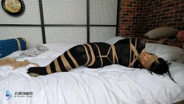 【JS】琳洛-黑丝连体衣，全身连裤袜紧缚 蒙堵