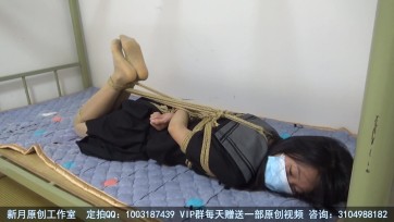 【新月原创】【雨晴】肉丝驷马 身材极品 大白脚 黑长直 水手服 暴躁又温柔 很完美的丫头