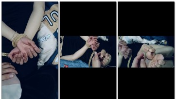 【等待bb】白丝裸足挠痒