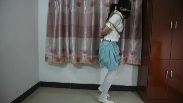 【臭脚妹妹】【白丝JK】【小白鞋】【丝袜堵嘴】【TD】【吊】