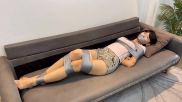 【默示录】新模小J，舞蹈生的美腿之友，先来胶带封嘴+绑一波~