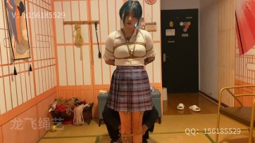 【龙飞绳艺】捆绑逃脱。凌辱。KT折磨，抽打【李可儿】