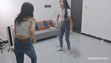 【安然工作室】摆弄牛仔白袜小姐姐