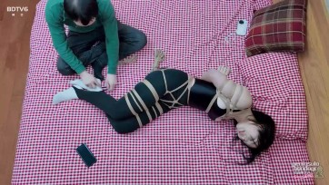 【半岛束艺台】【超长】【缇娜】 全缚武装的4小时