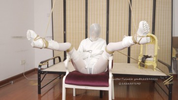 【绿帽学院】4层头套 3丝袜头套 1加厚头套 强制M腿GC 这次貌似玩过头了 见红了。。。