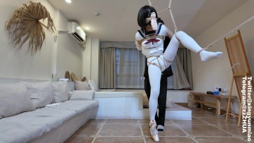 【鹿角与猫爪】《雌堕的舞蹈生Ⅰ》今天的训练任务是：单腿立起、立脚尖，后穴插件、开口环脏袜填充、鞭打小腿锻炼站立毅力、舞蹈鞋蒙鼻气味惩罚、最重要的是…后穴前高增敏训练