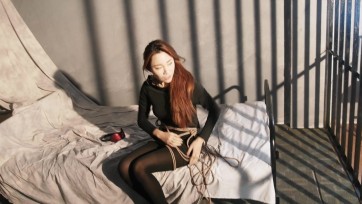 【小驴】《夺命紧缚室》36D美女的奇幻紧缚挑战体验（下集）