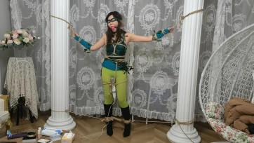 【JS】【艾菲】《神秘房间4》毒腾女被魔法绳子束缚/口塞堵嘴/快乐棒刺激