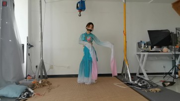 【绳之韵】赤脚跳舞的小九妹，自带捆绑属性的水袖上集：绳捆索绑的水袖舞以及传统水袖舞服的另类捆绑功能开发