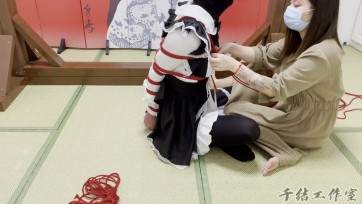 【千结工作室】分享CD女仆直臂海老缚+TK踩踏