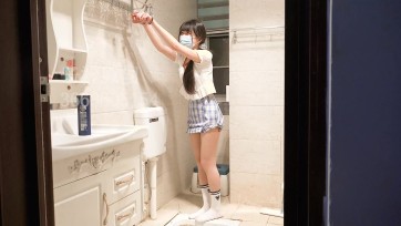 【子衿原创】青青 卫生间镣铐挣扎