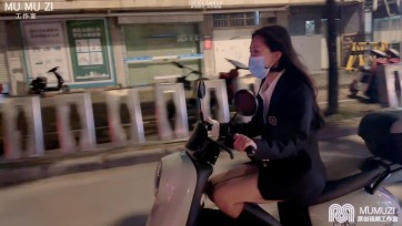 【MUMUZI】户外实录～行走的荷尔蒙～带着口球开车回家…电击的加持下路人异样的眼光