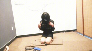 【海棠小鱼】职业装m腿自缚蒙眼找钥匙