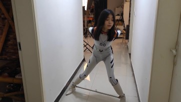 【随心原创】妍妍 被钢铁拘束的女英雄