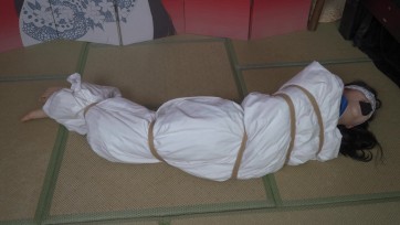 【象人工作室】小0-贝壳头，校服棉被包裹！