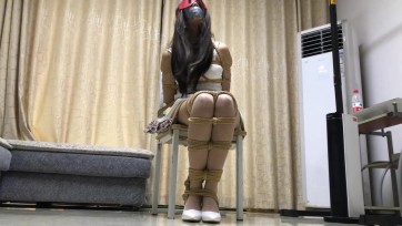 【新月原创】佳怡】定拍 白色吊带裙换装粉色公主裙 高跟鞋全身捆绑 股绳 td 折磨公主 蒙眼 胶带封嘴