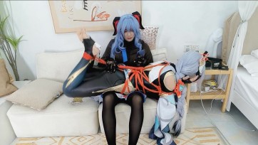 【职业胸手】甘雨和申鹤师妹玩的绳子游戏【伪娘】