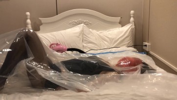 【云】桃夭夭part3 黑丝胶带捆绑 真空袋拘束 呼控zx