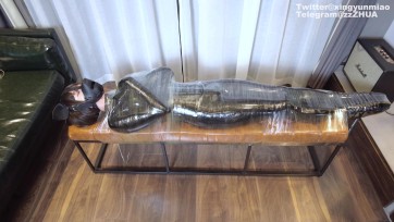 【鹿角与猫爪】《被“蜘蛛丝”封印的乳胶玩物》透明膜全包，胶带封嘴蒙眼，塑料袋、热缩膜绝闷，透明膜封鼻，全透明全包欣赏一具玩物