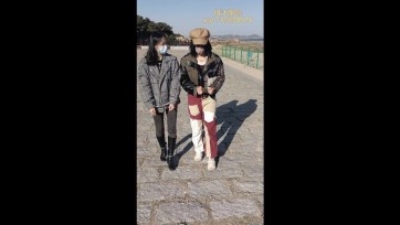 【何沐原创】模特现在教学 两位素人如何使用手铐