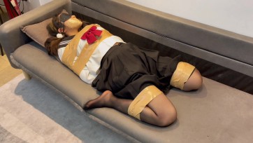 【默示录】小雨的胶带捆绑与挣扎~