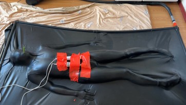 【黑魔法师】自缚失败的后果 被双疯狂刺激 在真空床内长时间GC