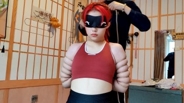 【一绳所爱】女神陈依依极紧五花大绑