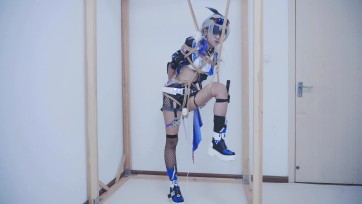 【冷与贝】【星穹铁道-银狼】COS捆绑，单腿吊紧缚调教