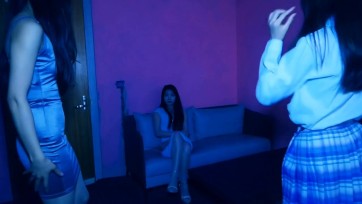 【胜景影视】《地狱美容院》 上集 三恶女利用美容院门店私下做罪恶组织少女卖淫贩毒勾当