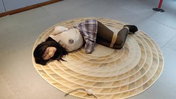 【一绳所爱】《颖颖绳艺体验访谈》小姐姐长得很好看，后手观音，日式，海老缚，欧式直臂，驷马，大号口球，基本全部绑法都绑了一遍，最后还有小姐姐自己戴两款大号口球，真实感受述说