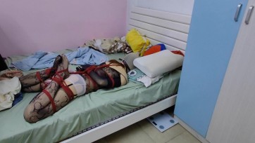 【yundexinqing】花边连身袜驷马放置口加堵嘴